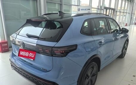 Volkswagen Tiguan, 2024 год, 3 571 000 рублей, 3 фотография