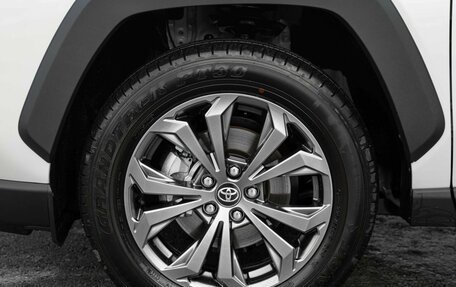 Toyota RAV4, 2024 год, 4 650 000 рублей, 8 фотография