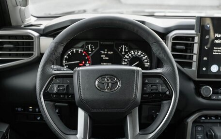 Toyota Tundra, 2023 год, 11 900 000 рублей, 16 фотография