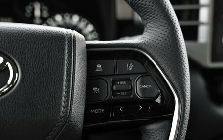 Toyota Tundra, 2023 год, 11 900 000 рублей, 18 фотография