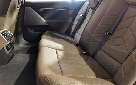 BMW 5 серия, 2024 год, 8 700 000 рублей, 14 фотография