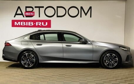 BMW 5 серия, 2024 год, 8 700 000 рублей, 6 фотография