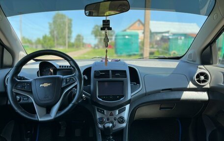Chevrolet Aveo III, 2014 год, 640 000 рублей, 2 фотография