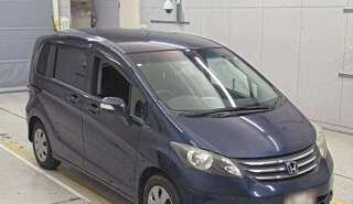 Honda Freed I, 2011 год, 780 000 рублей, 3 фотография