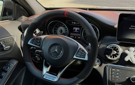 Mercedes-Benz GLA AMG, 2017 год, 2 850 000 рублей, 8 фотография