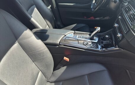 BMW 5 серия, 2013 год, 2 450 000 рублей, 8 фотография