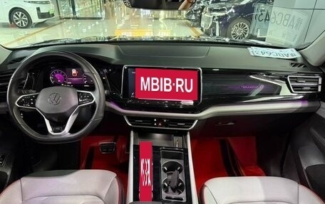 Volkswagen Teramont I, 2022 год, 3 062 000 рублей, 12 фотография