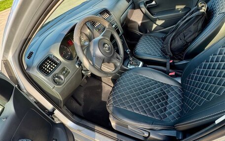 Volkswagen Polo VI (EU Market), 2011 год, 750 000 рублей, 12 фотография