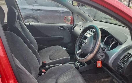 Honda Fit III, 2002 год, 365 000 рублей, 6 фотография