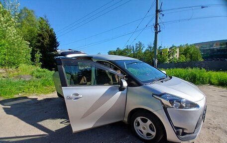 Toyota Sienta II, 2017 год, 1 380 000 рублей, 9 фотография