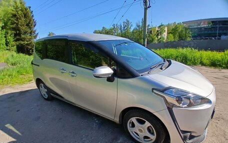 Toyota Sienta II, 2017 год, 1 380 000 рублей, 27 фотография