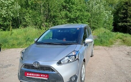 Toyota Sienta II, 2017 год, 1 380 000 рублей, 35 фотография