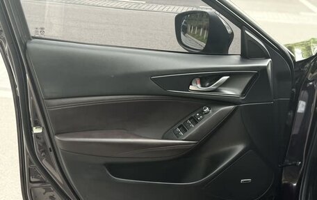 Mazda CX-4, 2021 год, 2 650 000 рублей, 9 фотография