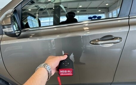 Toyota RAV4, 2014 год, 2 549 900 рублей, 21 фотография