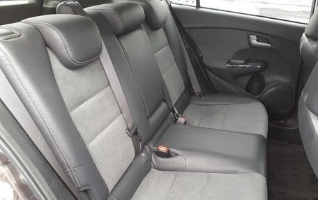 Honda Insight II рестайлинг, 2011 год, 920 000 рублей, 9 фотография