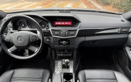 Mercedes-Benz E-Класс, 2010 год, 2 290 000 рублей, 4 фотография