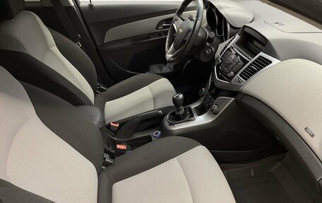Chevrolet Cruze II, 2012 год, 695 000 рублей, 10 фотография