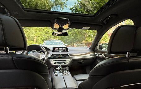 BMW 7 серия, 2018 год, 5 300 000 рублей, 11 фотография