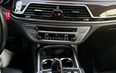 BMW 7 серия, 2018 год, 5 300 000 рублей, 25 фотография