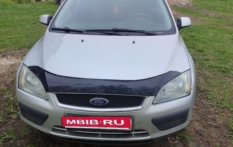 Ford Focus II рестайлинг, 2005 год, 560 000 рублей, 2 фотография