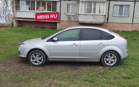 Ford Focus II рестайлинг, 2005 год, 560 000 рублей, 4 фотография