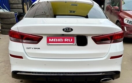 KIA Optima IV, 2019 год, 1 600 000 рублей, 2 фотография