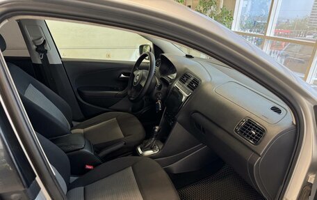 Volkswagen Polo VI (EU Market), 2012 год, 990 000 рублей, 9 фотография