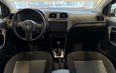 Volkswagen Polo VI (EU Market), 2012 год, 990 000 рублей, 8 фотография