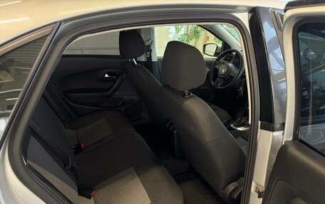 Volkswagen Polo VI (EU Market), 2012 год, 990 000 рублей, 10 фотография