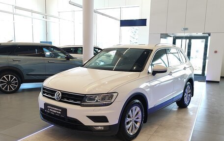 Volkswagen Tiguan II, 2017 год, 2 480 000 рублей, 1 фотография