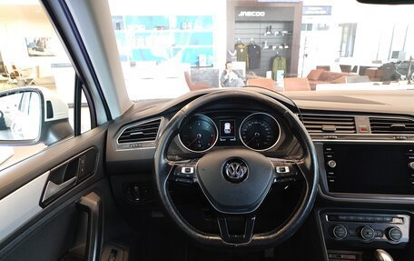 Volkswagen Tiguan II, 2017 год, 2 480 000 рублей, 11 фотография