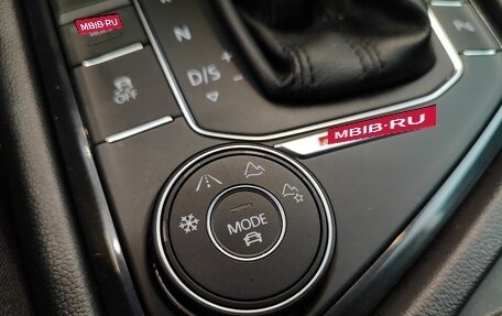 Volkswagen Tiguan II, 2017 год, 2 480 000 рублей, 18 фотография