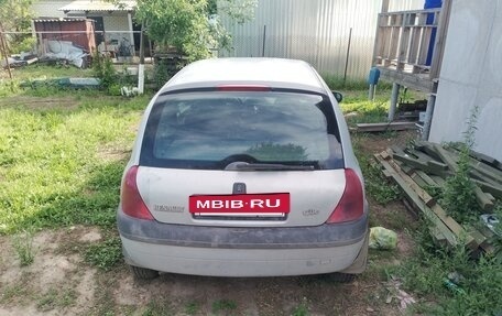 Renault Clio III, 2001 год, 180 000 рублей, 4 фотография