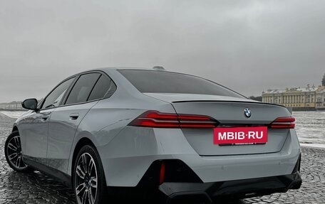 BMW 5 серия, 2025 год, 8 950 000 рублей, 7 фотография