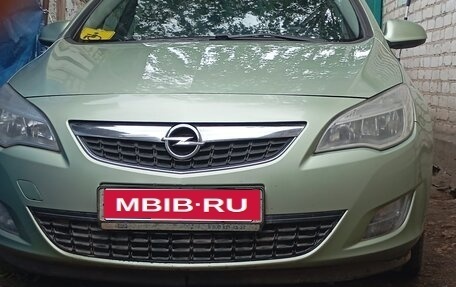 Opel Astra J, 2012 год, 520 000 рублей, 1 фотография
