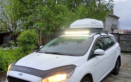Ford Focus III, 2015 год, 1 100 000 рублей, 1 фотография