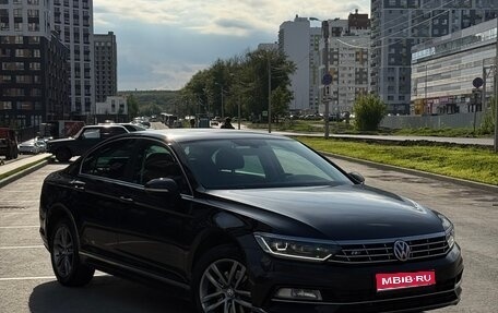 Volkswagen Passat B8 рестайлинг, 2017 год, 2 140 000 рублей, 1 фотография