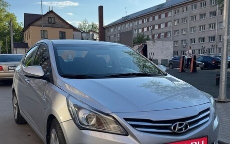 Hyundai Solaris II рестайлинг, 2015 год, 1 190 000 рублей, 6 фотография