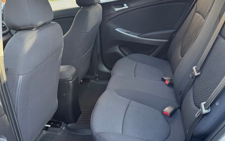 Hyundai Solaris II рестайлинг, 2015 год, 1 190 000 рублей, 17 фотография