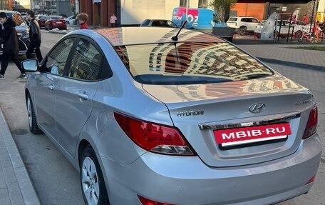 Hyundai Solaris II рестайлинг, 2015 год, 1 190 000 рублей, 11 фотография