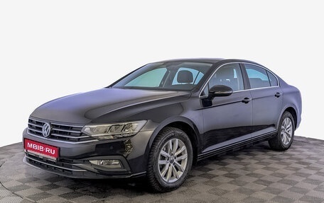 Volkswagen Passat B8 рестайлинг, 2021 год, 3 190 000 рублей, 1 фотография