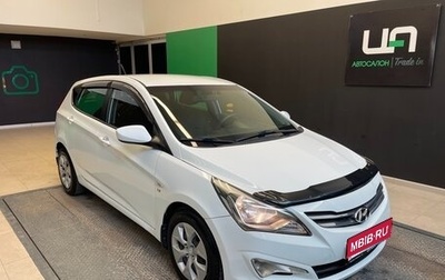Hyundai Solaris II рестайлинг, 2015 год, 1 000 000 рублей, 1 фотография