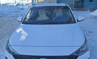 Hyundai Solaris II рестайлинг, 2022 год, 1 250 000 рублей, 1 фотография