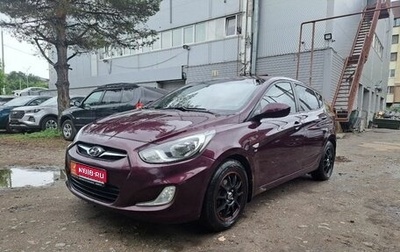 Hyundai Solaris II рестайлинг, 2012 год, 730 000 рублей, 1 фотография