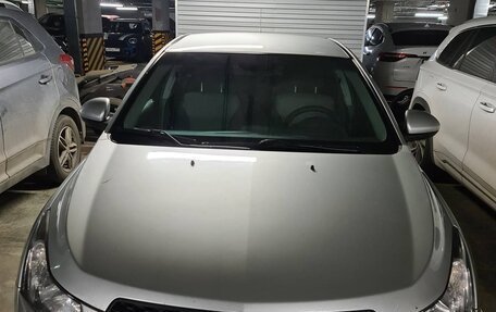 Chevrolet Cruze II, 2010 год, 645 000 рублей, 1 фотография