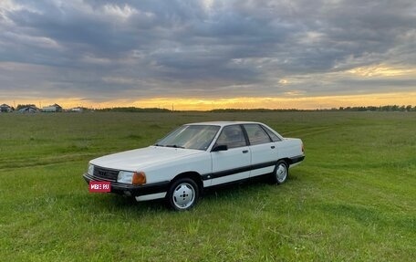 Audi 100, 1989 год, 249 999 рублей, 1 фотография