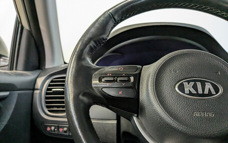 KIA Rio IV, 2020 год, 900 000 рублей, 25 фотография