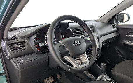 KIA Rio III рестайлинг, 2013 год, 890 000 рублей, 16 фотография