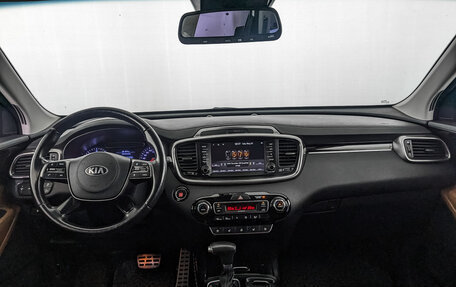KIA Sorento III Prime рестайлинг, 2018 год, 2 450 000 рублей, 14 фотография