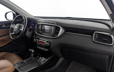KIA Sorento III Prime рестайлинг, 2018 год, 2 450 000 рублей, 13 фотография